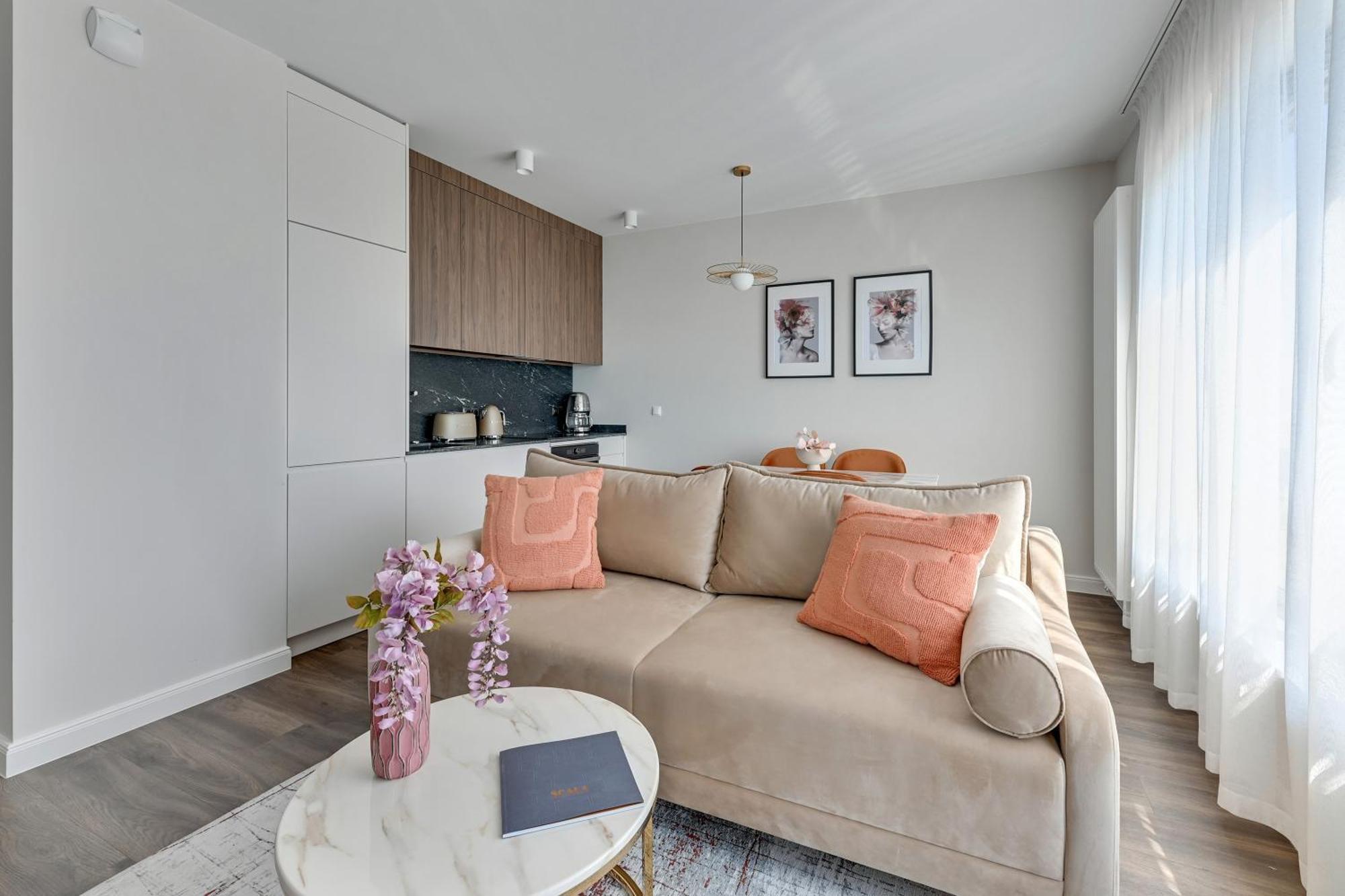 Scala City Center Apartments With Parking By Lion Apartments Gdansk Luaran gambar